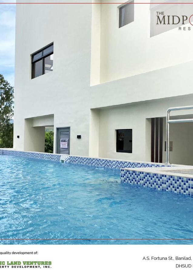 2 Bedroom Condo @ Midpoint Residences W/ City View Mandaue City Ngoại thất bức ảnh